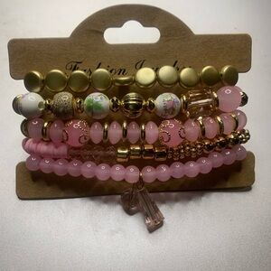 Boho-Chic Multi-Layer Braclet